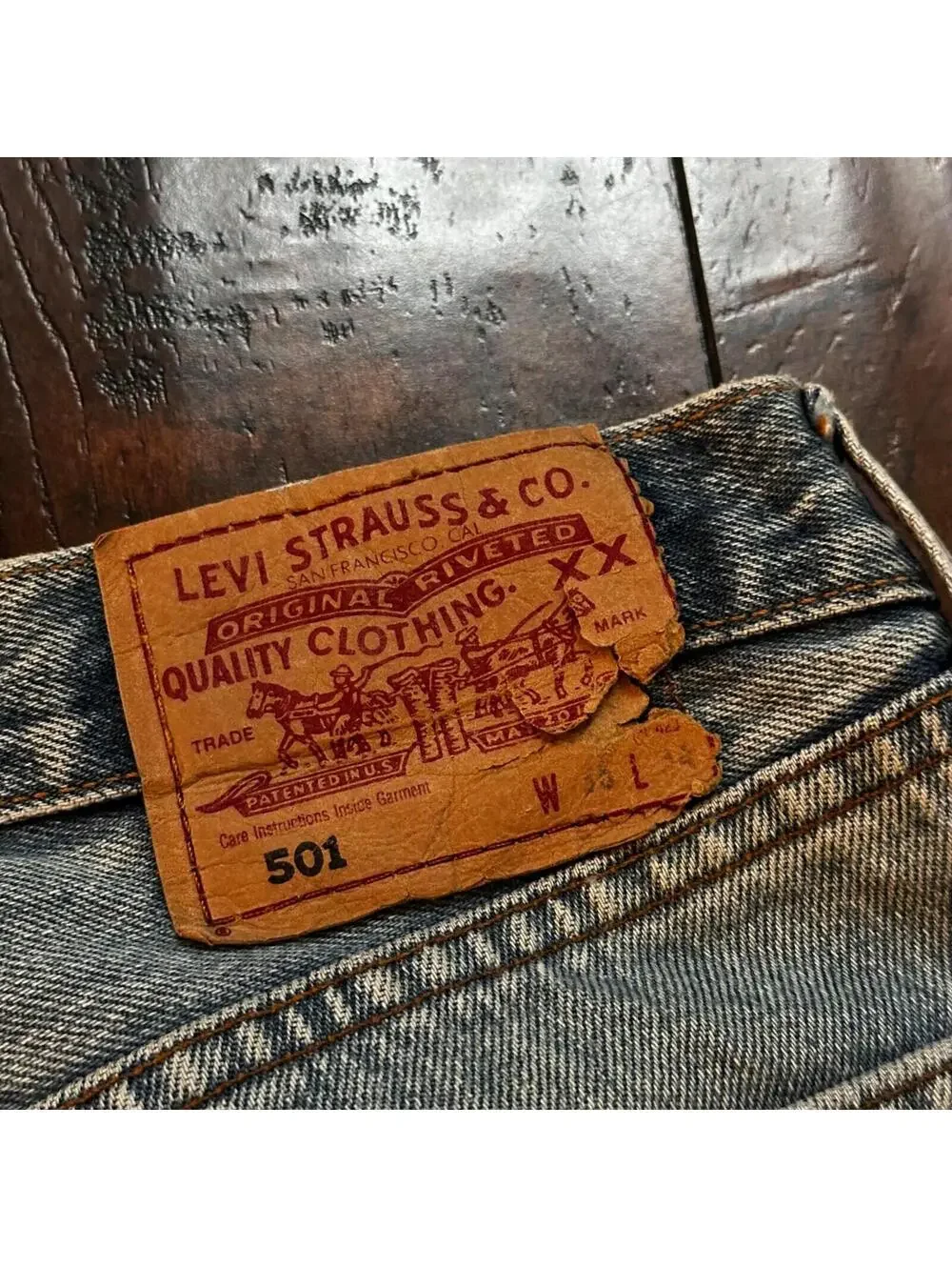 Levis 501 Vintage Y2K Straight Leg XX 2000s Jeans 36x34 Light Wash Act 33x33